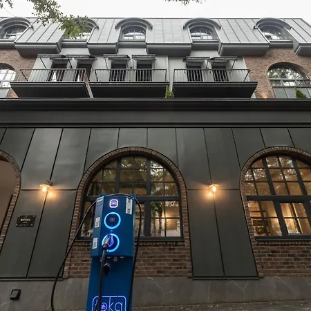 Brik Hotel