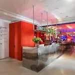 Bryk - Maestro Hotel