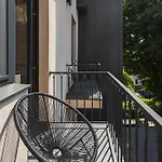 Bryk - Maestro Hotel